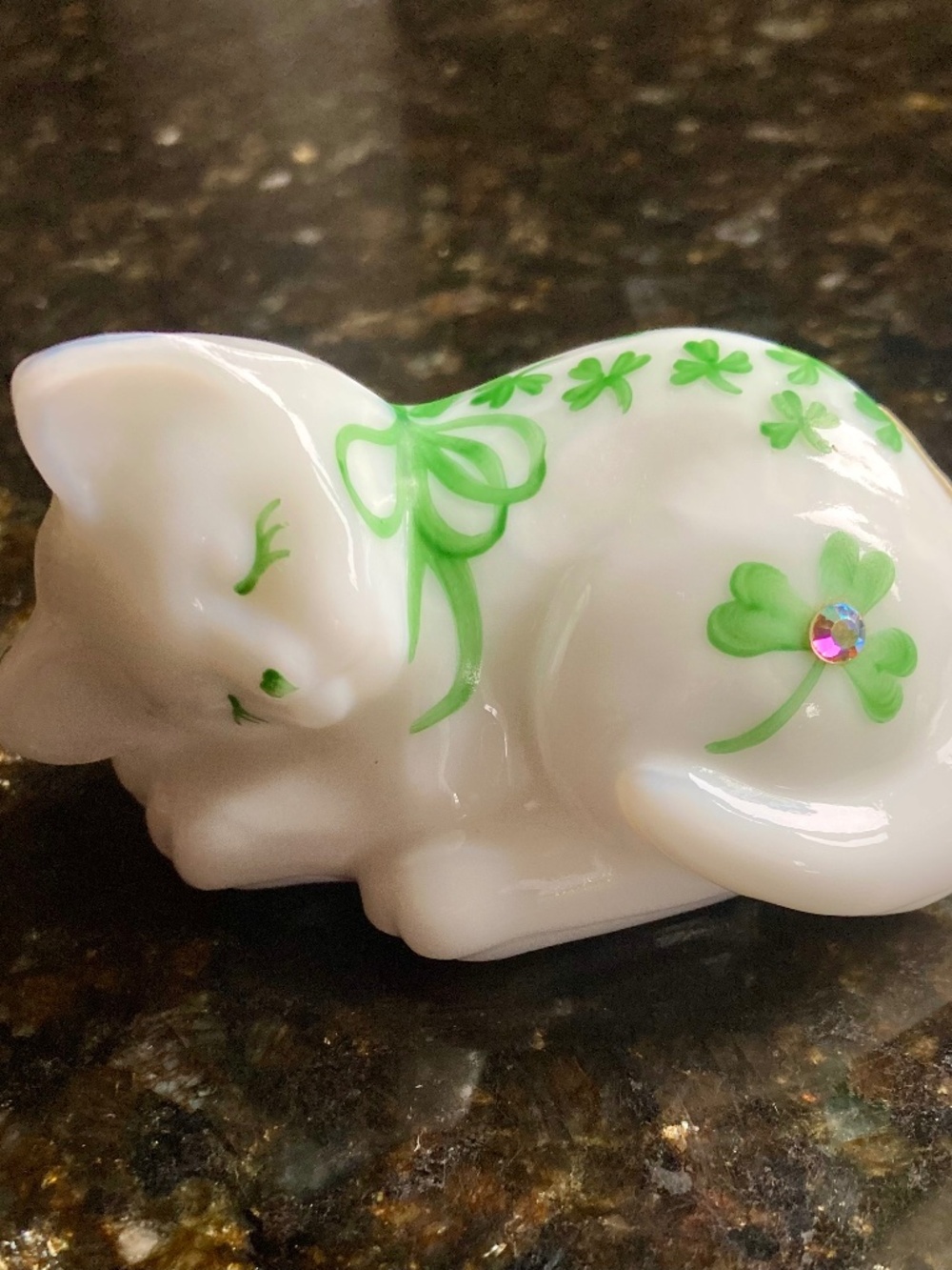 Fenton Sleeping Kitten Figurine: Irish Treasures Shamrock, Swarovski Crystal
